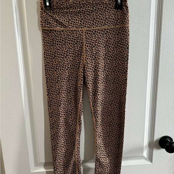 Allfenix Cheetah leggings - Picture 3 of 5
